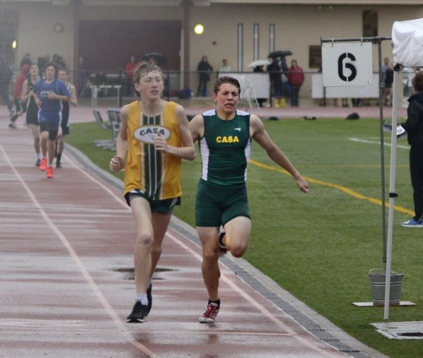1600m finish with Rauch, on right, lapping runner.